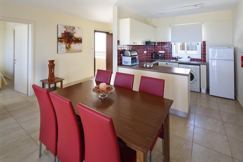 Club St. George (Adults Only) Aparthotel Tremithousa Luaran gambar