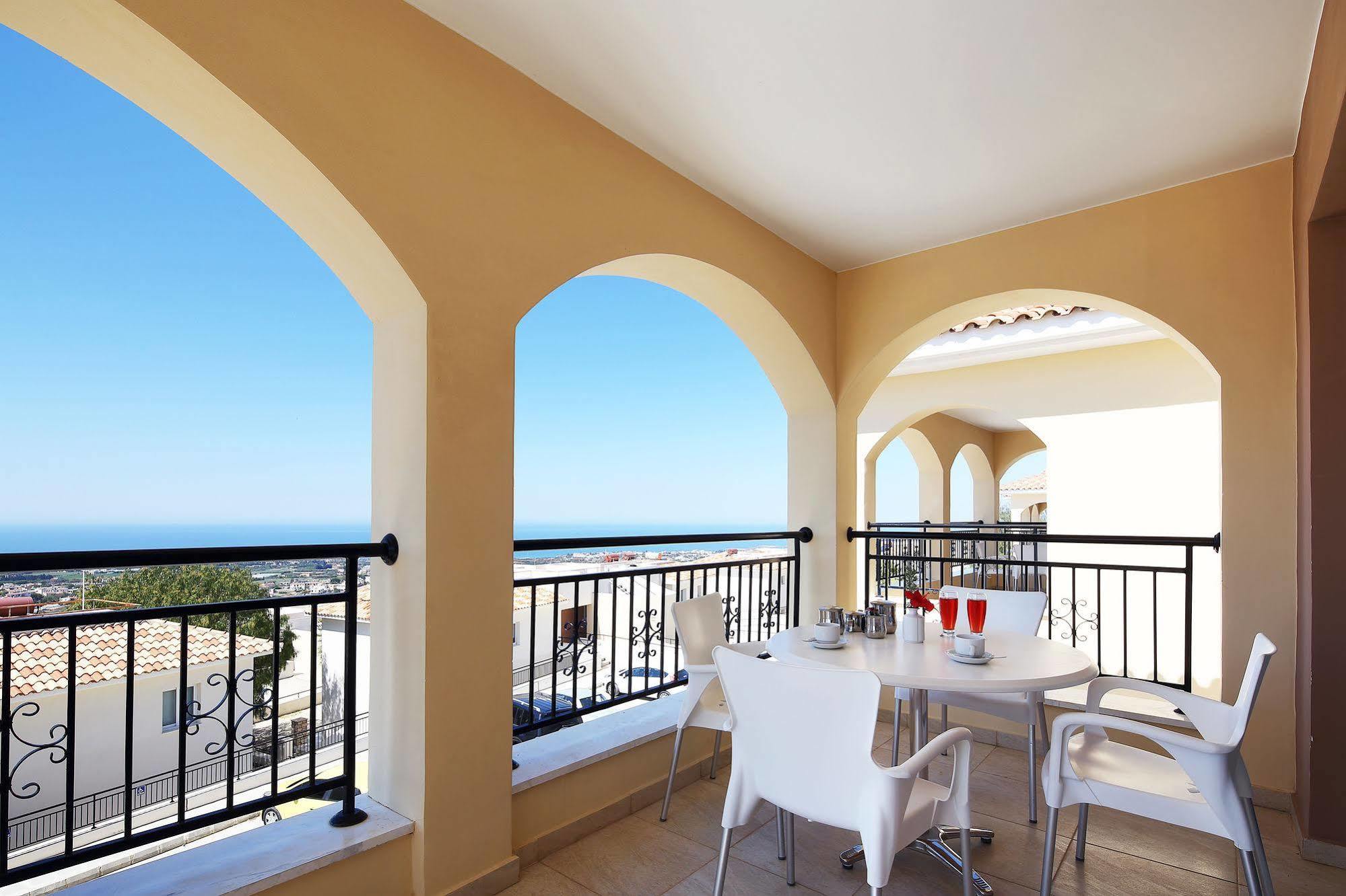 Club St. George (Adults Only) Aparthotel Tremithousa Luaran gambar