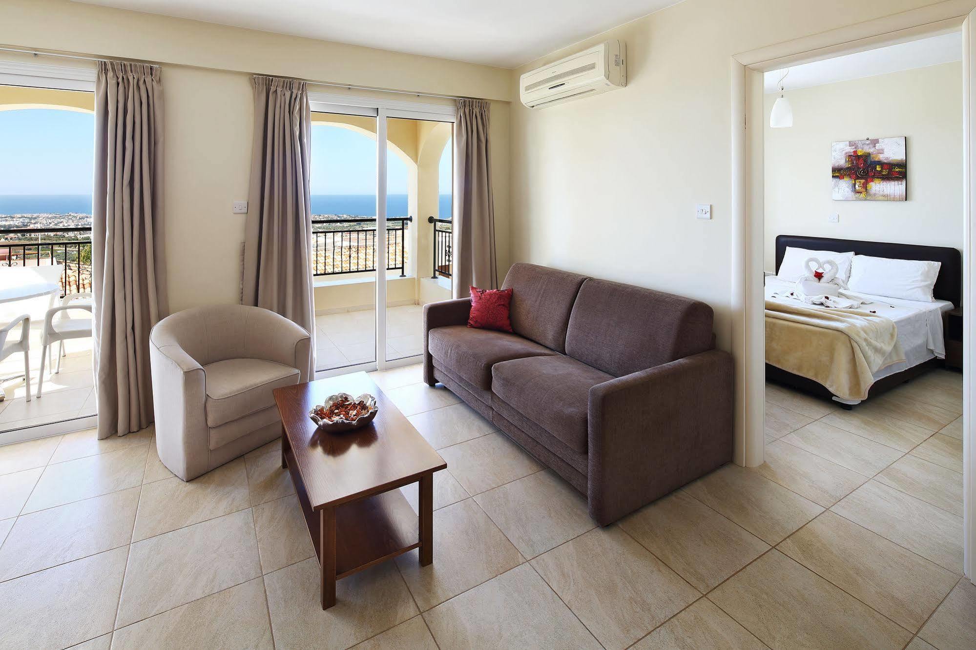 Club St. George (Adults Only) Aparthotel Tremithousa Luaran gambar