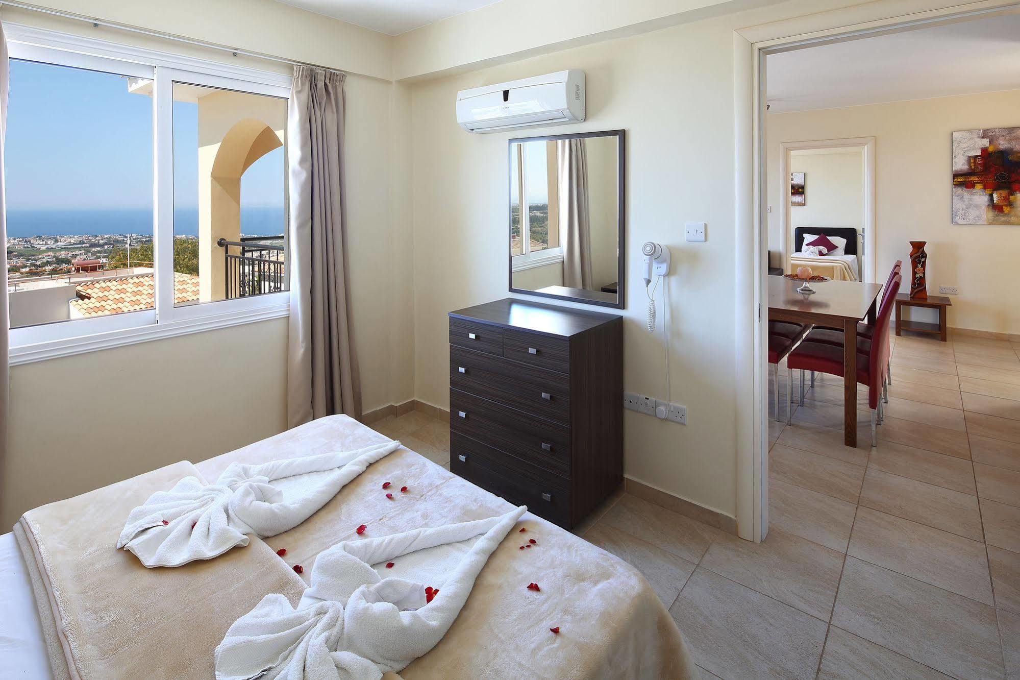 Club St. George (Adults Only) Aparthotel Tremithousa Luaran gambar